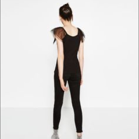 ZARA T-SHIRT WITH SHORT TULLE SLEEVES - Picture 2 of 7